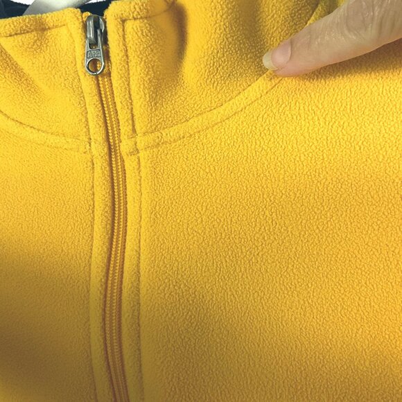Abercrombie and Fitch Yellow Zipper Fleece Vest, Women's Small, 100% Polyester - Picture 8 of 8